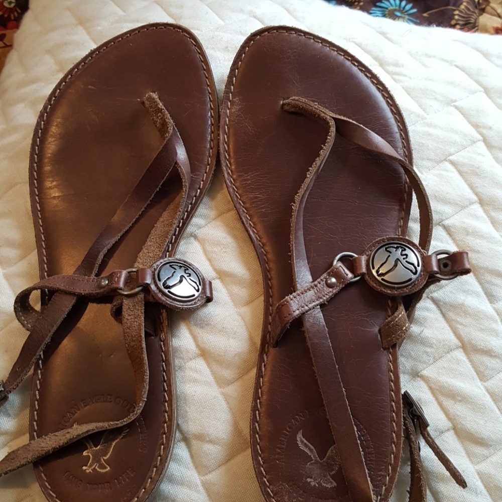 American Eagle Sandals